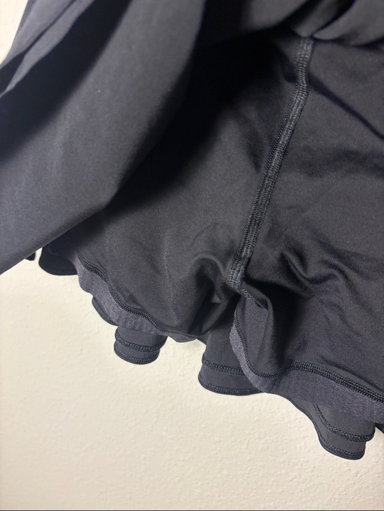 Lululemon Court Rival High Rise Skirt
Black W8ABHR - Picture 4 of 4